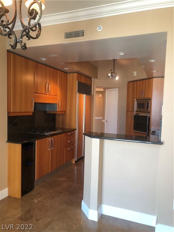 Building Photo - 2747 Paradise Rd