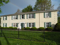 Building Photo - 1005 N Broadway