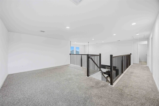 Building Photo - 31510 Chippenham Colony Ct