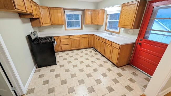 Building Photo - 53 Sweetpea Ln