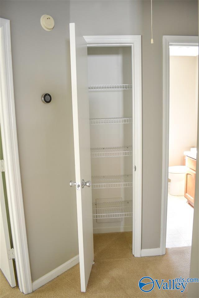 Building Photo - 120 Grey Fawn Trail