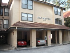 Building Photo - 2110 Rio Grande St