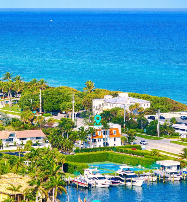 Building Photo - 247 S Ocean Blvd