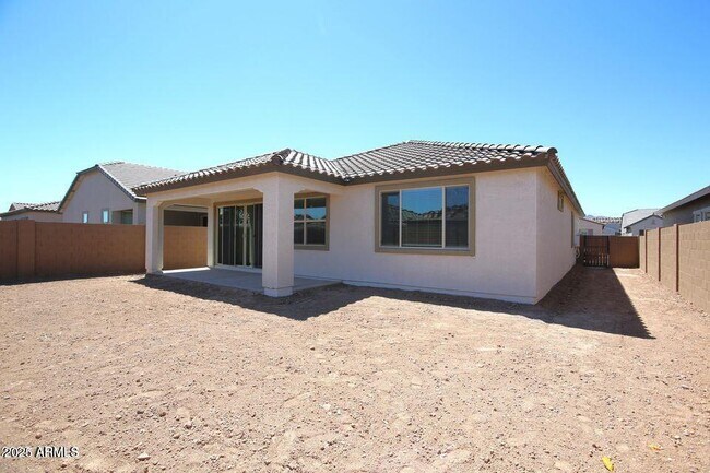 Building Photo - 2558 W Pecan Rd