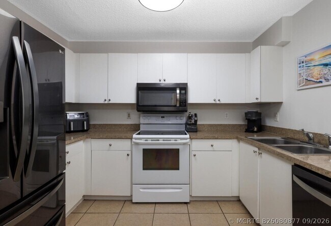 Building Photo - 1810 SW Gemini Ln