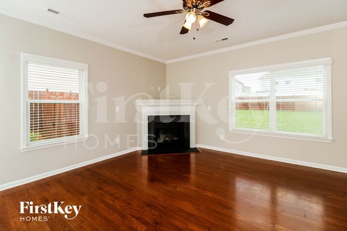 Building Photo - 6608 Championship Dr