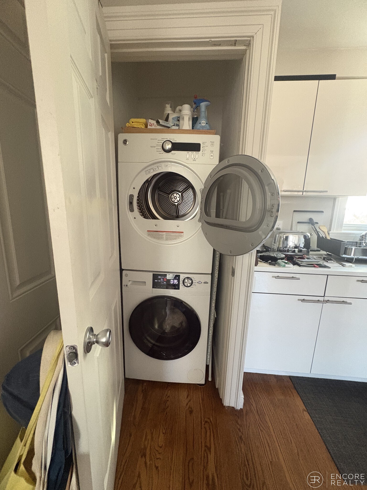 Building Photo - 4 Belvidere Pl