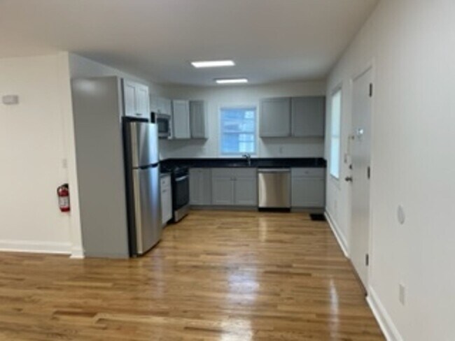Building Photo - Beautiful 3 Bedroom House for Rent in Neptune!