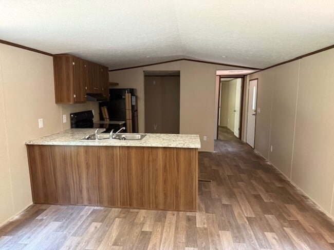 Building Photo - Brand New!! Singlewide MH in North Wakulla...
