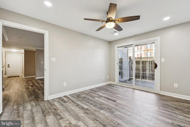 Building Photo - 8311 Bluebird Way