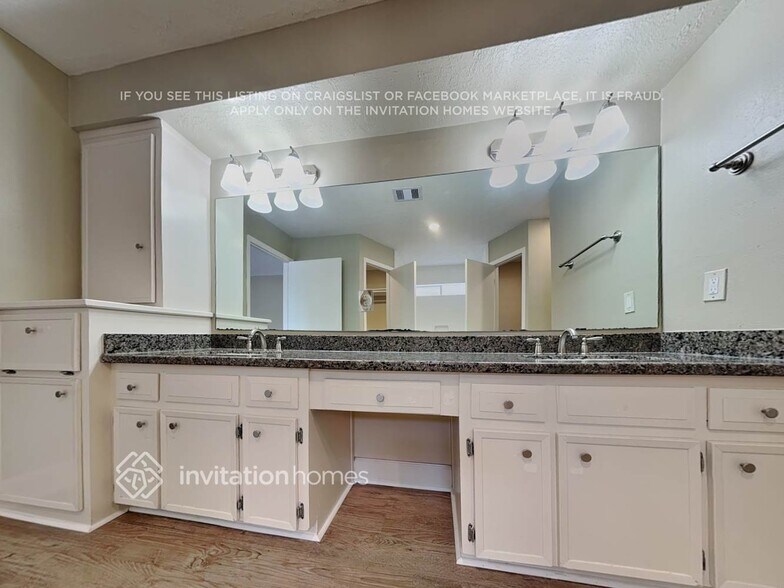 Building Photo - 3414 Creekbriar Dr