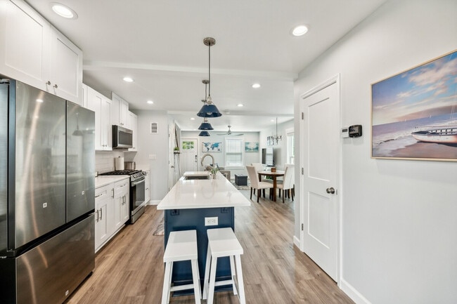 Building Photo - 111 Hanover St