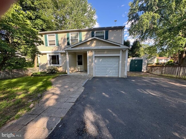 Building Photo - 12827 Framingham Ct