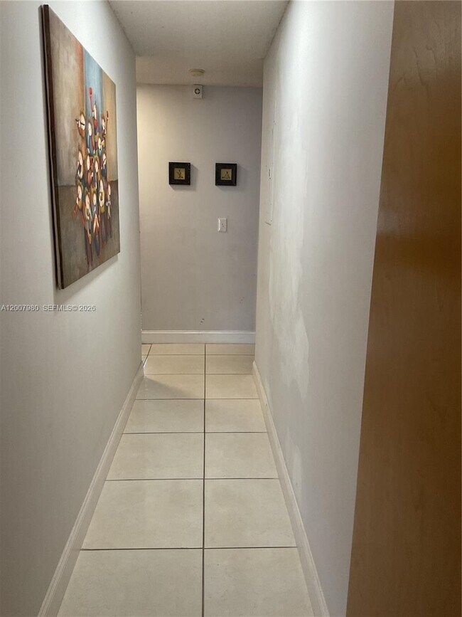 Building Photo - 14345 SW 52nd St