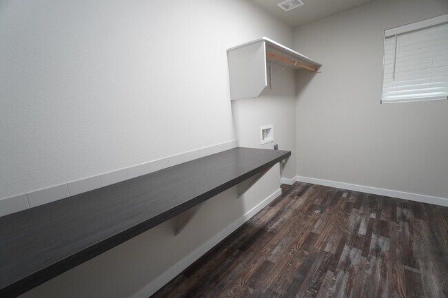 Building Photo - 13776 S Piano Ave