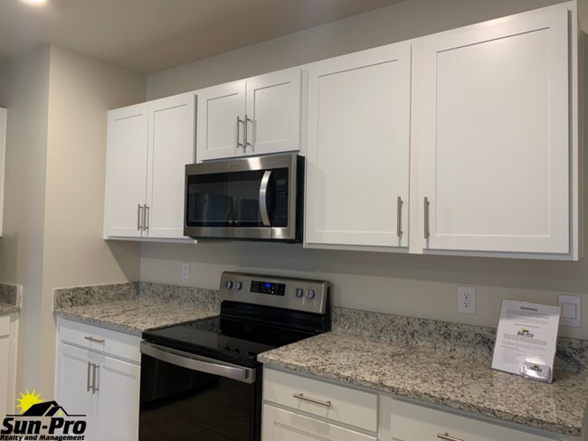 Building Photo - 311 Caryota Ct