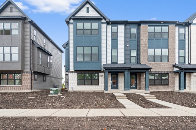 Building Photo - 8375 Mulberry Ave