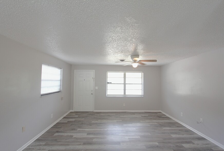 Building Photo - 5647 20th St