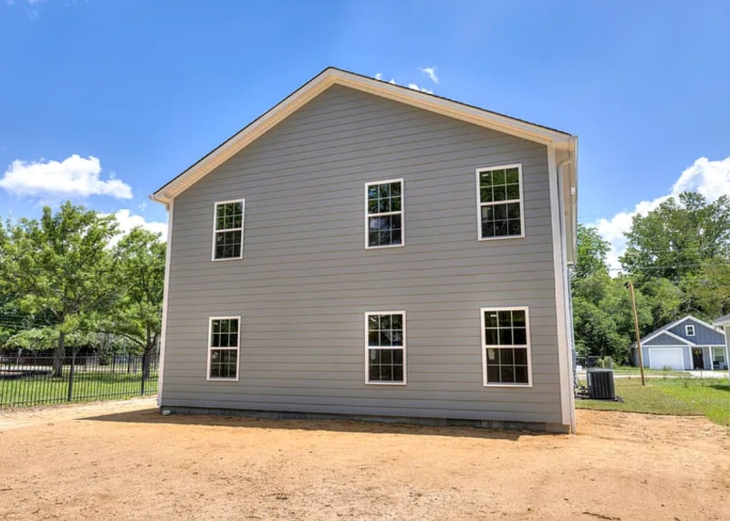 Building Photo - 508 Church St