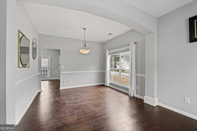 Building Photo - 4419 Silver Ridge Way SW