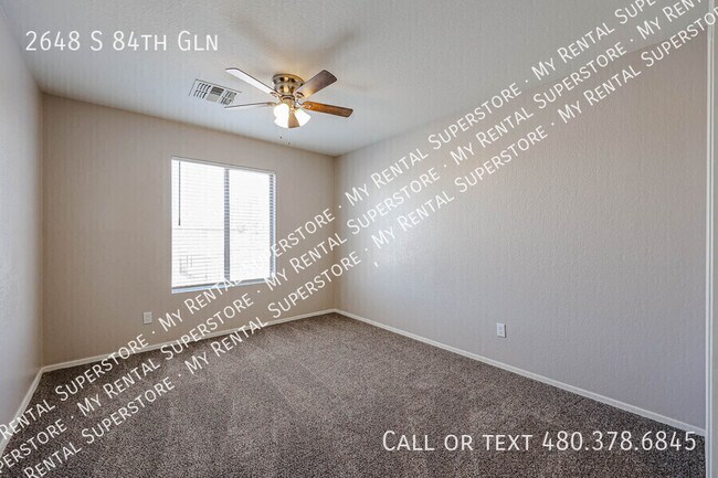 Building Photo - 2648 S 84th Gln