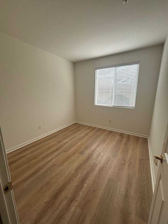 Building Photo - Large Single Level 2 Bedroom 2 Bathroom with Office in Cloverdale's Del Webb Community with A/C &...