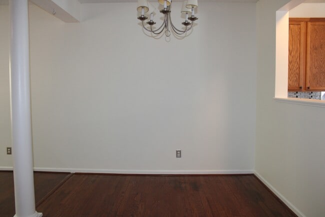 Building Photo - 2802 Gross Ave