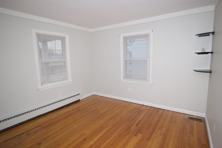 Building Photo - 21738 Tuscany Ave