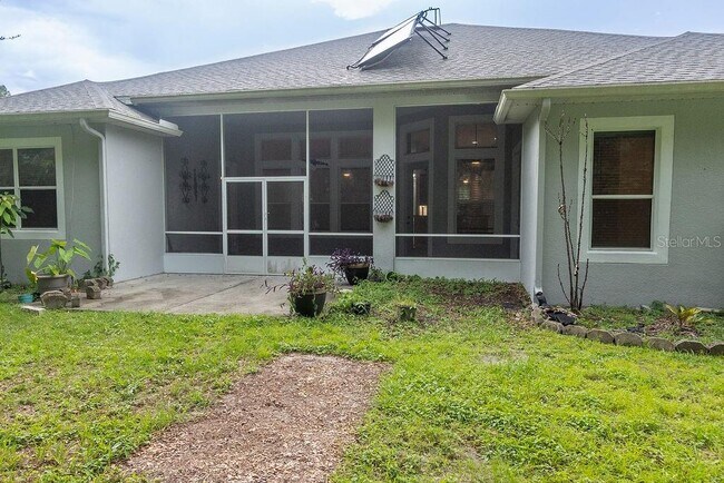 Building Photo - 421 Holly Fern Trl