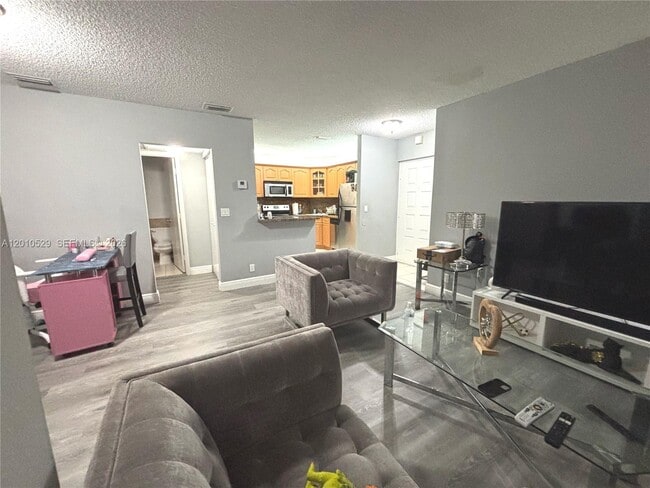 Building Photo - 3859 Coral Tree Cir