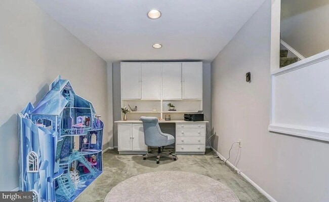 Building Photo - 134 Gold Kettle Dr