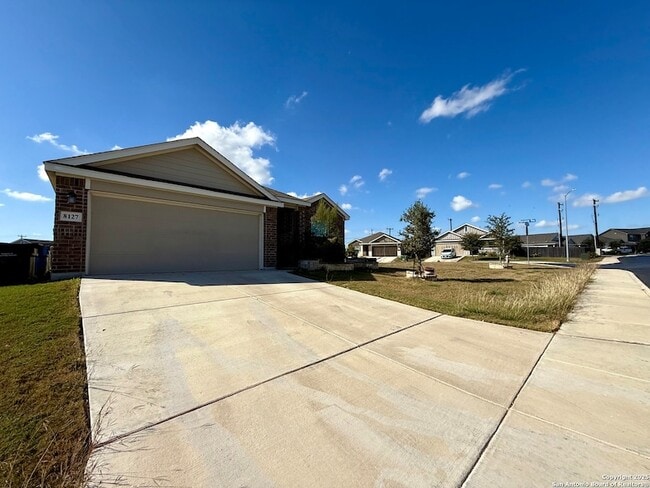 Building Photo - 8127 Glasgow Dr