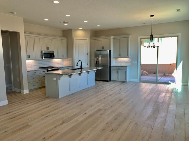 Building Photo - Brand New Two-Bedroom in Sun River 55+ Com...