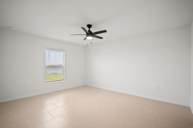 Building Photo - 17633 Paradiso Wy