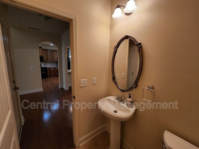 Building Photo - 265 Meadow Blossom Way