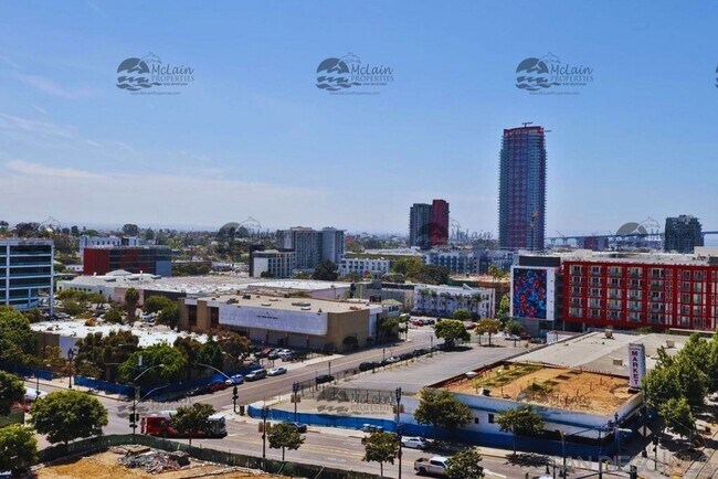 Building Photo - 1080 Park Blvd