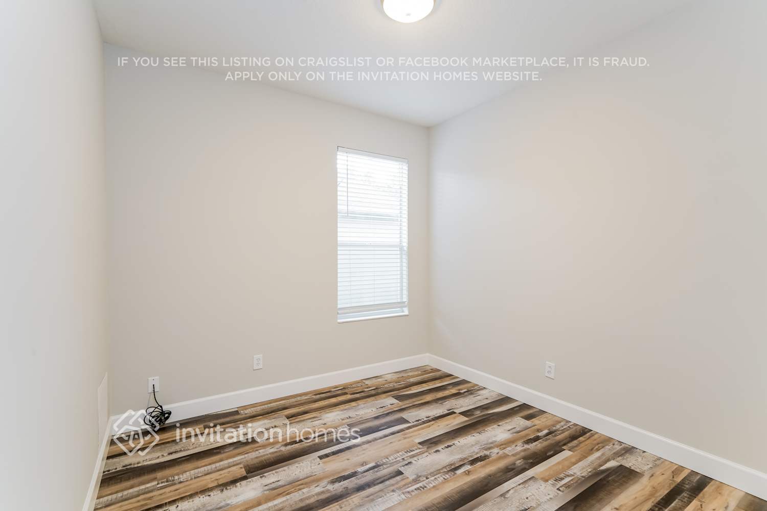 Building Photo - 8560 Deer Chase Dr