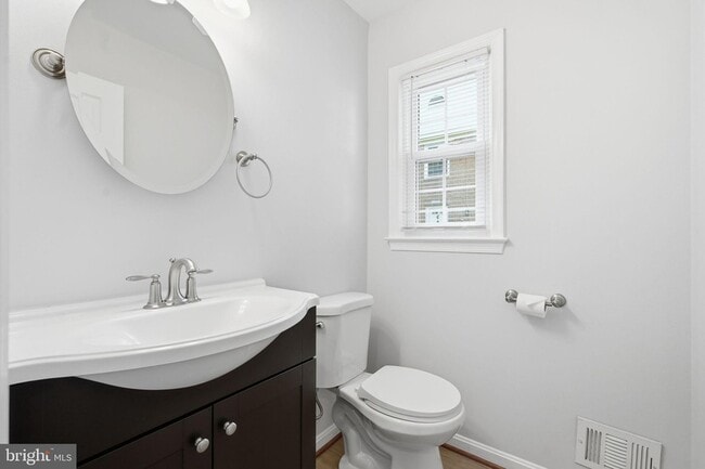 Building Photo - 7381 Jiri Woods Ct