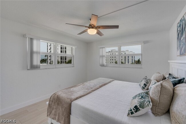 Building Photo - 6500 Estero Blvd