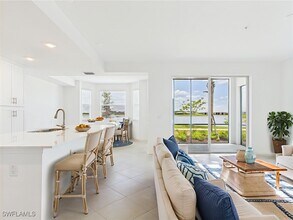 Building Photo - 5555 Double Eagle Cir