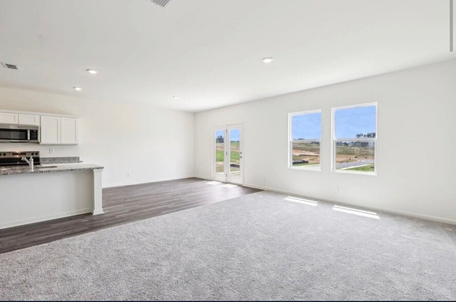 Building Photo - 5636 Portlaw Ln