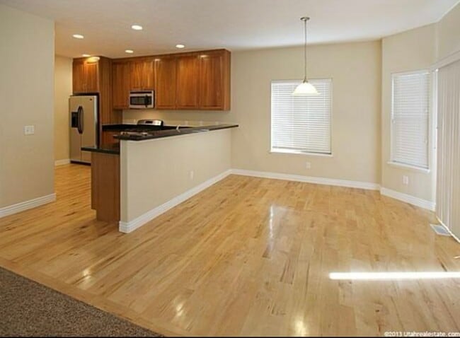 Building Photo - 288 Snowy River Ct