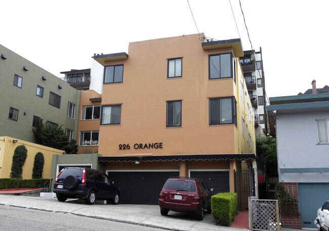 Building Photo - 226 Orange