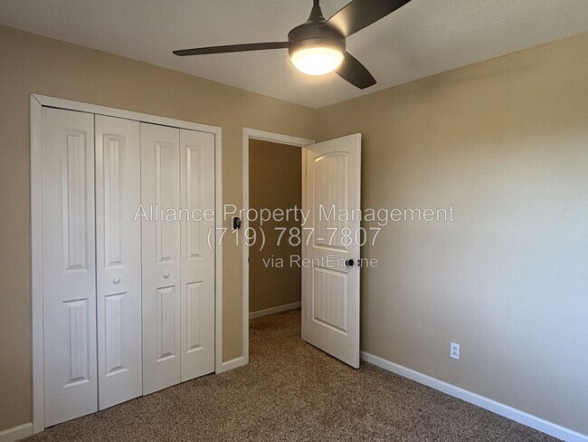 Building Photo - 3823 Windsong Ct