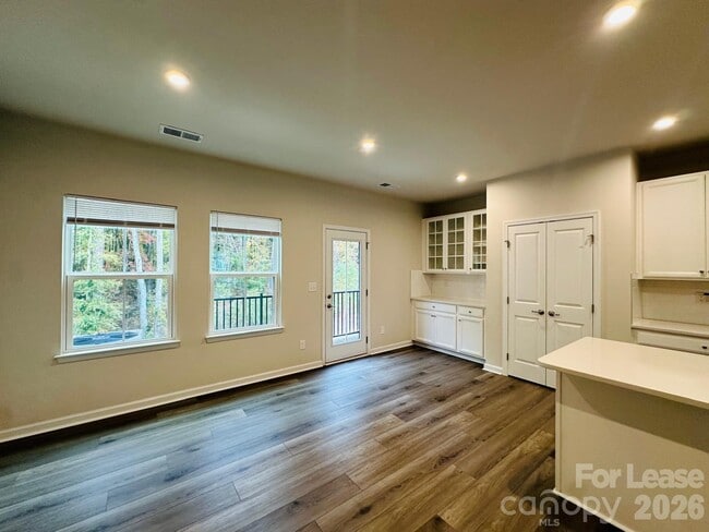 Building Photo - 3502 Timber Ml Dr