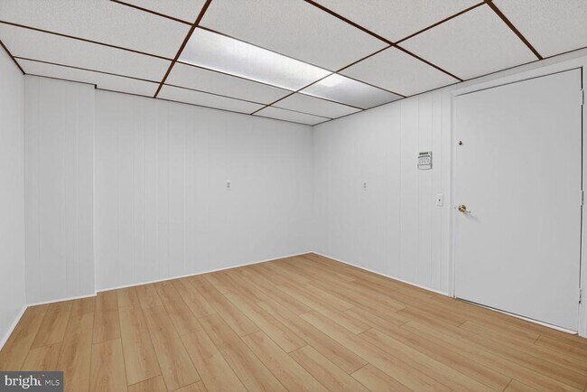 Building Photo - 4709 River Rd