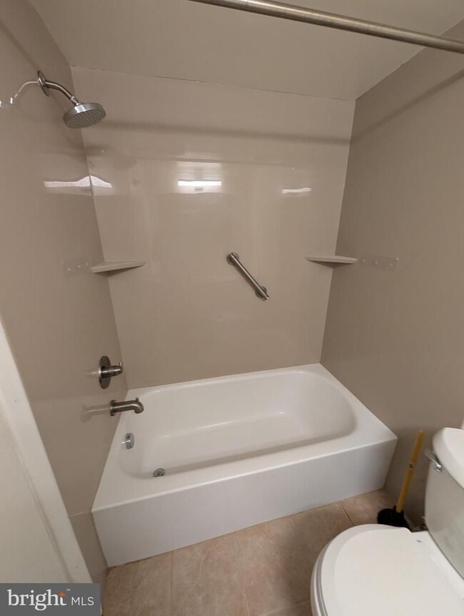 Building Photo - Affordable rental that includes all utilit...