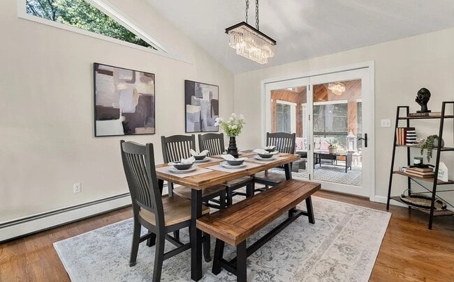 Building Photo - 23 Whitten St