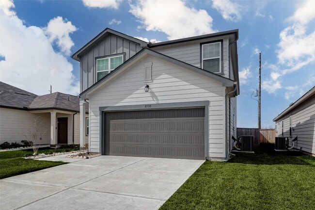 Building Photo - 8530 Ora Mdws Dr