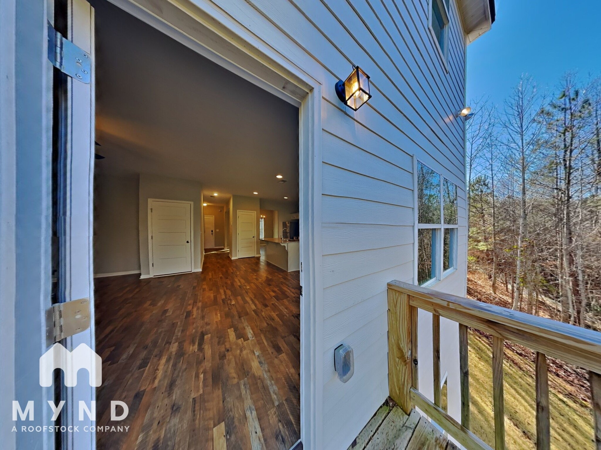 Building Photo - 389 Springwater Wy